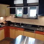 Nature, Charme, Confort, Avec Netflix Et Ps4 *