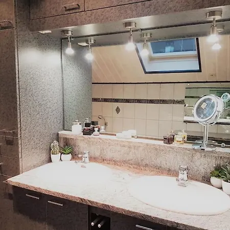 Nature, Charme, Confort, Avec Netflix Et Ps4 別荘 Lutzelbourg