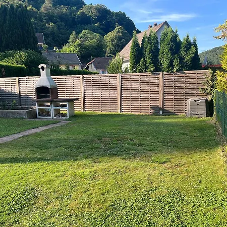 Hébergement de vacances Nature, Charme, Confort, Avec Netflix Et Ps4 Lutzelbourg